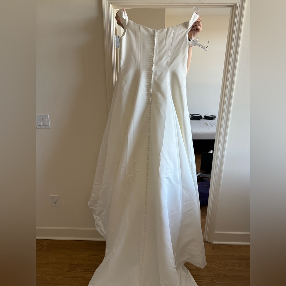 Christina Wu wedding dress size 20 - Picture 2 of 14
